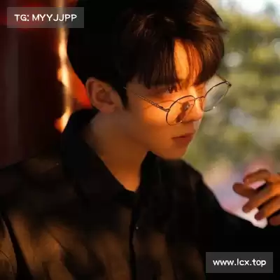 滑鹤迅